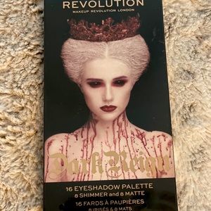 Makeup Revolution Dark Reign Eyeshadow Palette